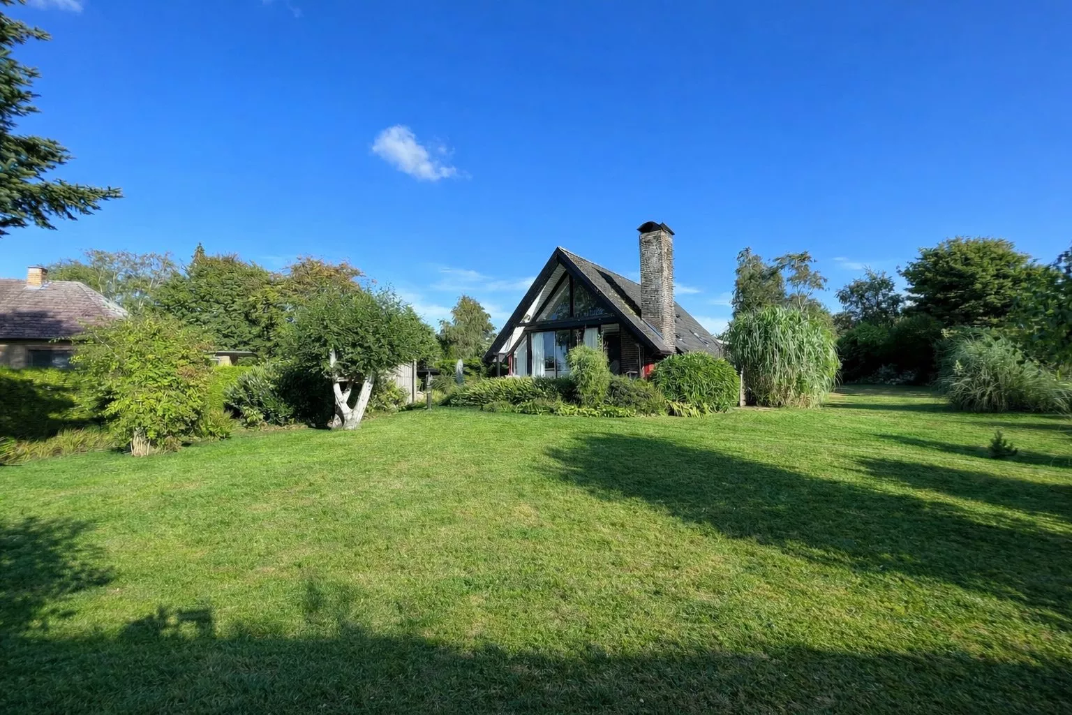 Immobilienangebot - Glücksburg (Ostsee) - Alle - Schausende: charmantes Ferienhaus direkt an der Flensburger Förde