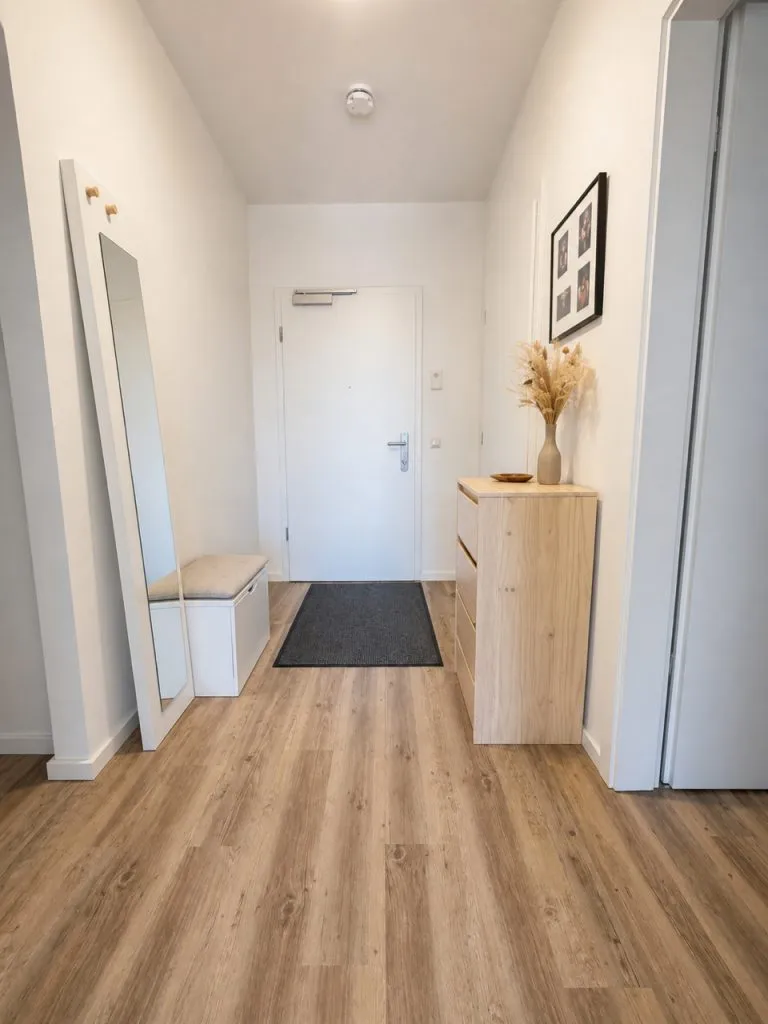Immobilienangebot - Flensburg - Alle - Flensburg-Nordstadt: charmante 2-Zimmer-Dachgeschosswohnung mit schönem Balkon