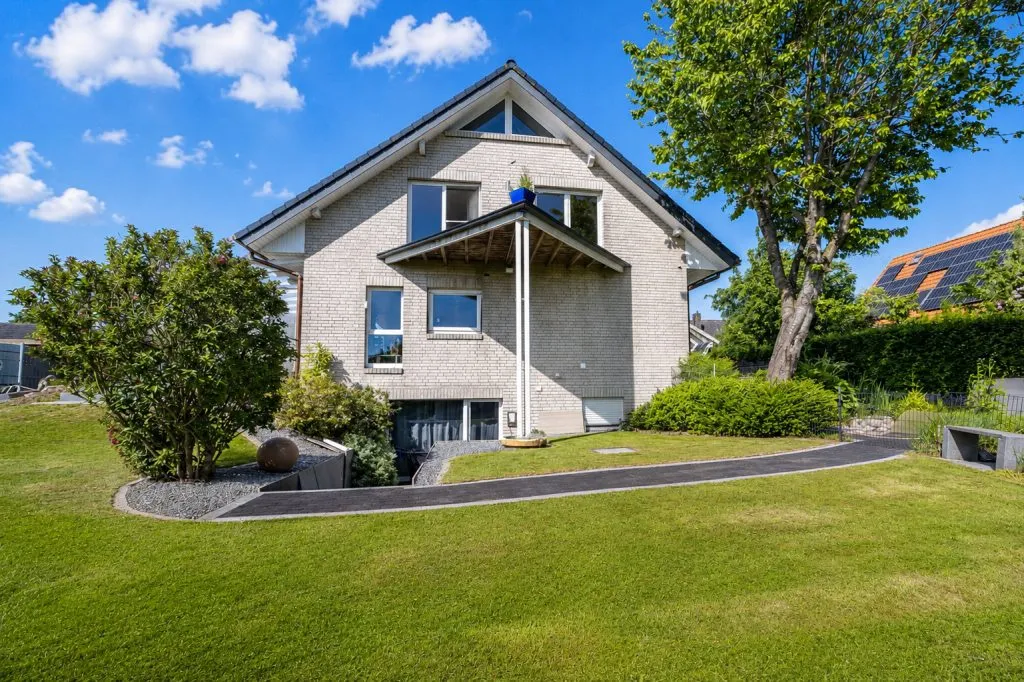 Immobilienangebot - Ringsberg - Alle - Ringsberg: Einfamilienhaus mit Einliegerwohnung zum Ankommen, Durchatmen und Bleiben