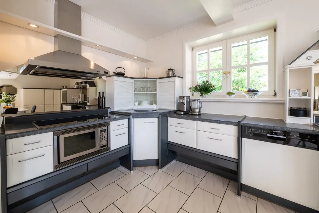 Immobilienangebot - Glücksburg / Bockholm - Alle - Bockholm: exklusives Wohnen in traumhafter Feldrandlage mit Fördeblick