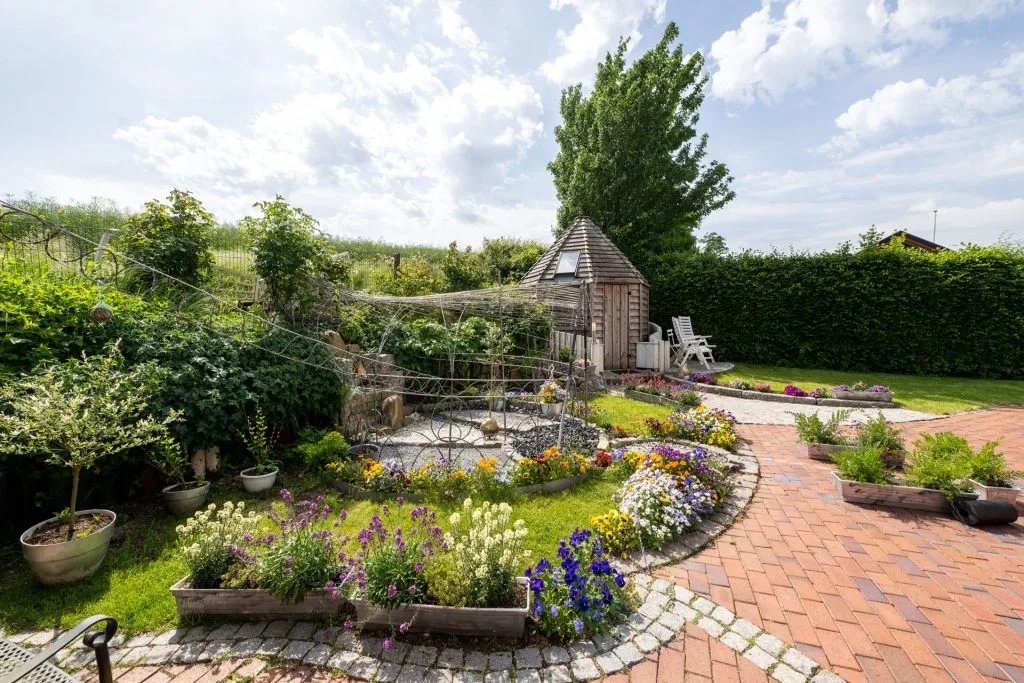 Immobilienangebot - Glücksburg / Bockholm - Alle - Bockholm: exklusives Wohnen in traumhafter Feldrandlage mit Fördeblick