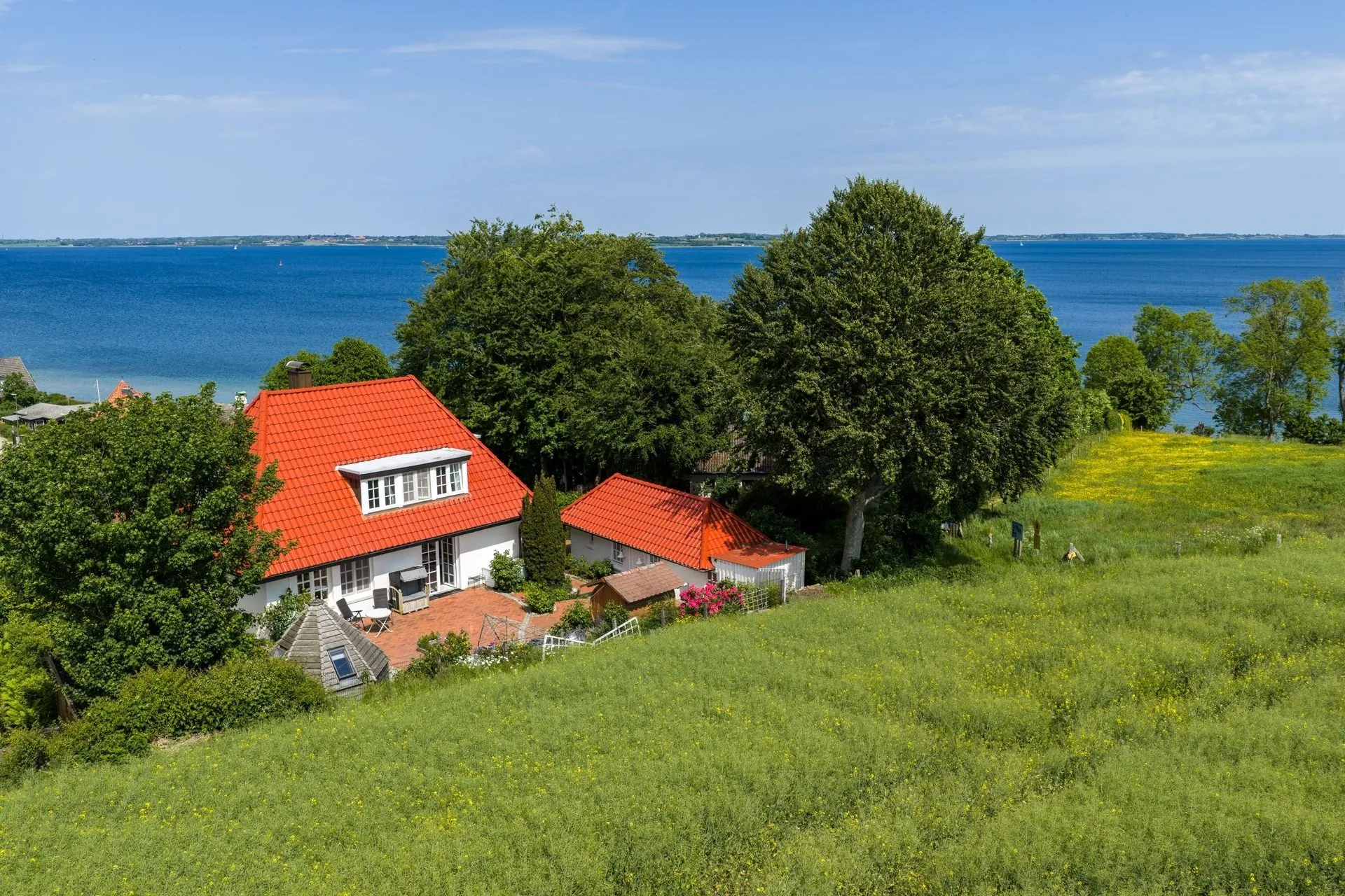 Immobilienangebot - Glücksburg / Bockholm - Alle - Bockholm: exklusives Wohnen in traumhafter Feldrandlage mit Fördeblick
