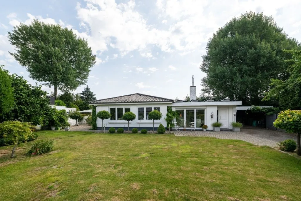Immobilienangebot - Weding - Alle - Weding: modernisierter Bungalow in besonderer Lage