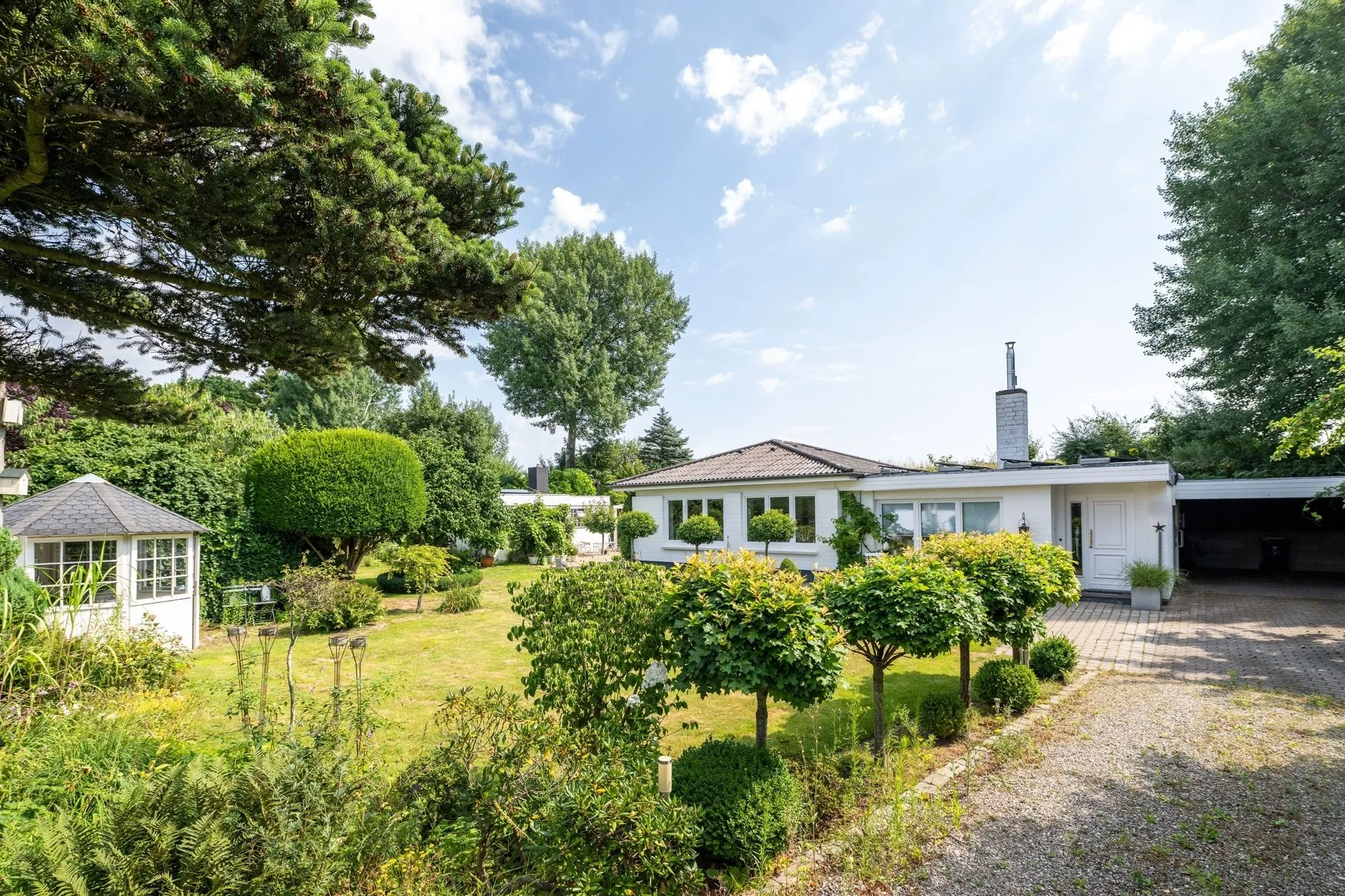 Immobilienangebot - Weding - Alle - Weding: modernisierter Bungalow in besonderer Lage
