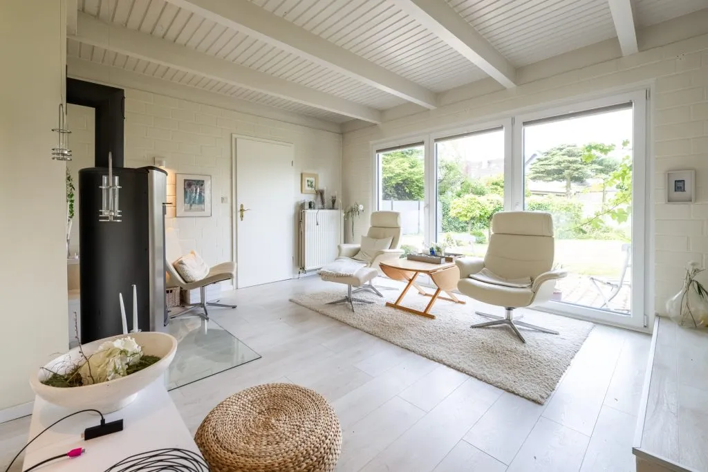 Immobilienangebot - Weding - Alle - Weding: modernisierter Bungalow in besonderer Lage