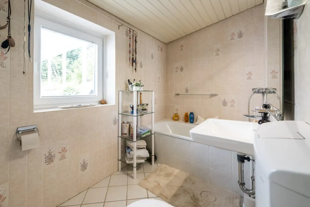 Immobilienangebot - Weding - Alle - Weding: modernisierter Bungalow in besonderer Lage
