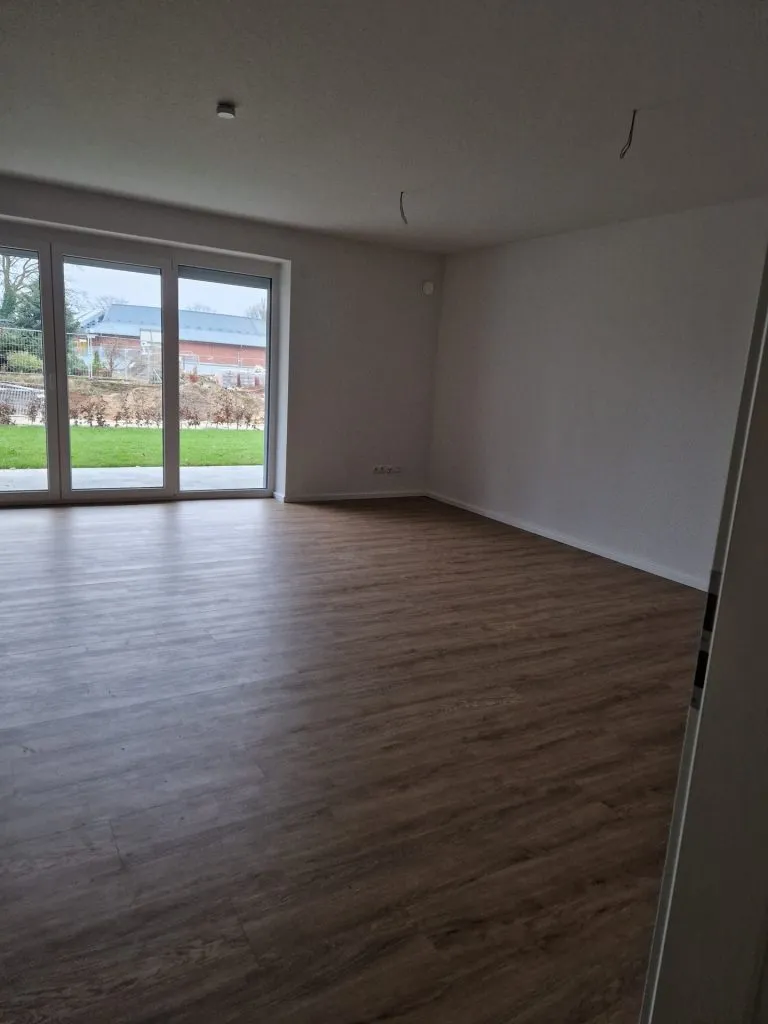 Immobilienangebot - Tarp - Alle - Tarp: helle 2-Zimmer-Erdgeschosswohnung mit Terrasse