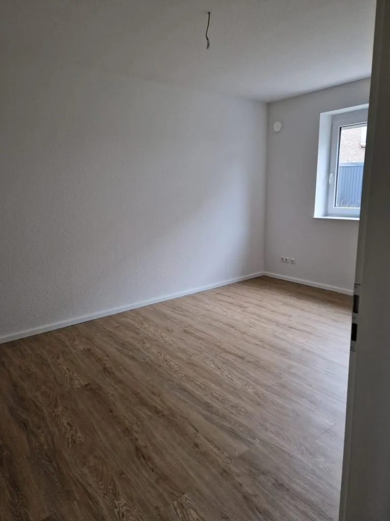 Immobilienangebot - Tarp - Alle - Tarp: helle 2-Zimmer-Erdgeschosswohnung mit Terrasse
