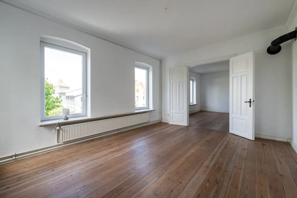 Immobilienangebot - Flensburg - Alle - Flensburg: modernisiertes und großzügiges Stadthaus mit vielseitigen Nutzungsmöglichkeiten