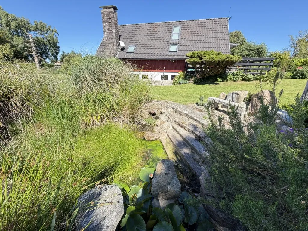 Immobilienangebot - Glücksburg (Ostsee) - Alle - An der Flensburger Förde – außergewöhnliches 1.367 m² Grundstück mit Ferienhaus in begehrter Lage
