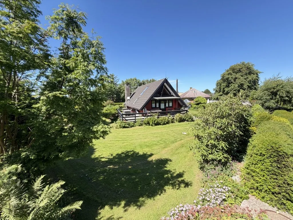 Immobilienangebot - Glücksburg (Ostsee) - Alle - An der Flensburger Förde – außergewöhnliches 1.367 m² Grundstück mit Ferienhaus in begehrter Lage