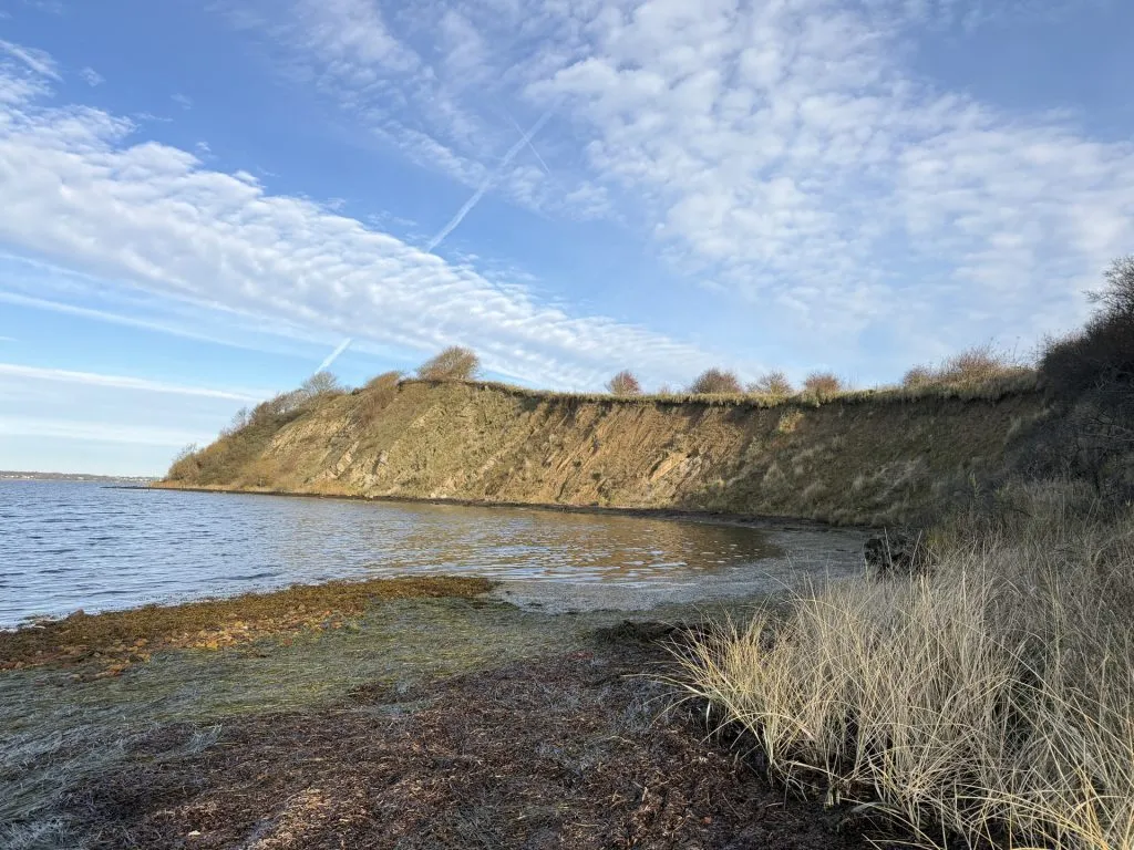 Immobilienangebot - Glücksburg (Ostsee) - Alle - An der Flensburger Förde – außergewöhnliches 1.367 m² Grundstück mit Ferienhaus in begehrter Lage