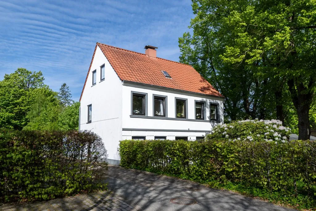 Immobilienangebot - Flensburg - Alle - Jürgensby: vielseitiges Einfamilienhaus bei Bedarf mit Einliegerwohnung
