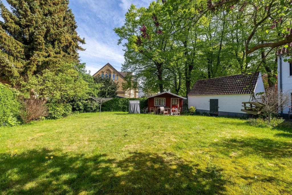 Immobilienangebot - Flensburg - Alle - Jürgensby: vielseitiges Einfamilienhaus bei Bedarf mit Einliegerwohnung