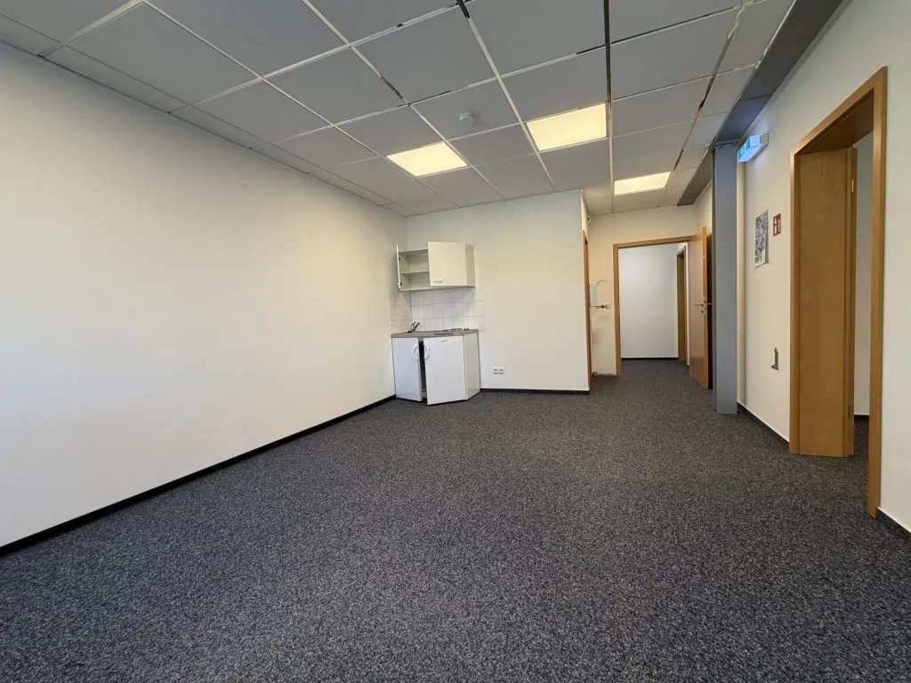 Immobilienangebot - Flensburg - Alle - Flensburg-Südstadt: attraktive Büroräume in zentraler Lage