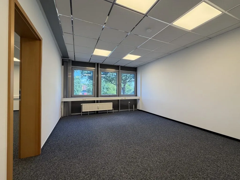 Immobilienangebot - Flensburg - Alle - Flensburg-Südstadt: attraktive Büroräume in zentraler Lage