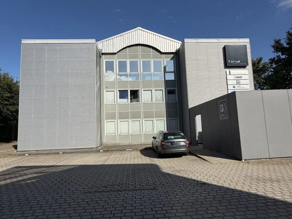 Immobilienangebot - Flensburg - Alle - Flensburg-Südstadt: attraktive Büroräume in zentraler Lage