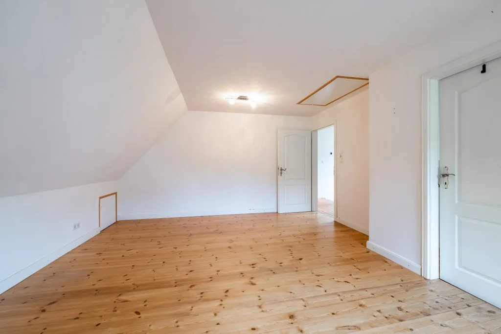 Immobilienangebot - Glücksburg - Alle - Glücksburg: renovierungsbedürftiges Einfamilienhaus in traumhafter Lage