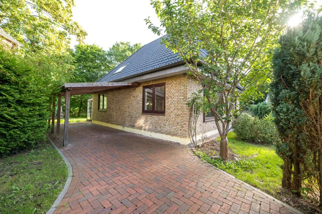 Immobilienangebot - Glücksburg - Alle - Glücksburg: renovierungsbedürftiges Einfamilienhaus in traumhafter Lage