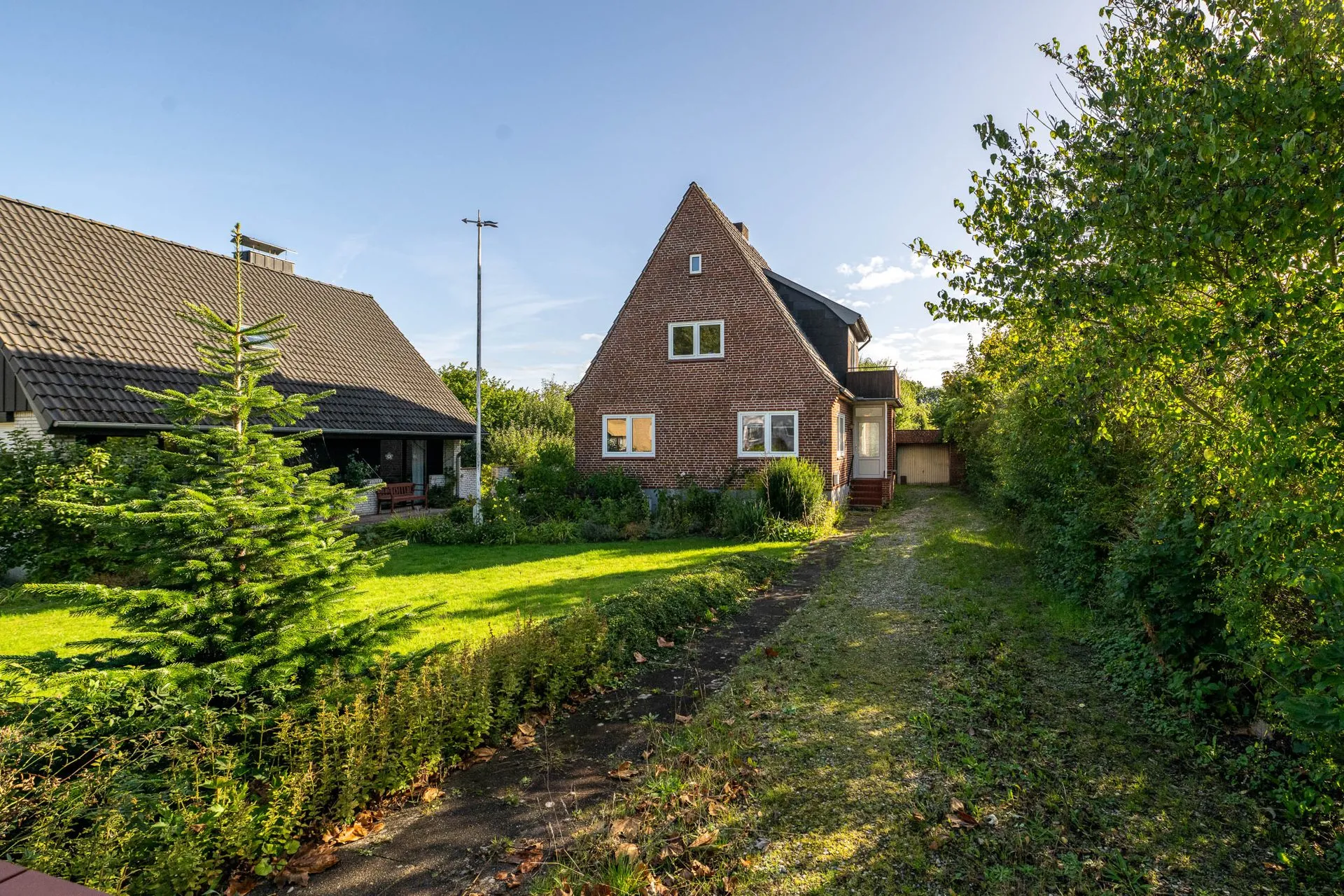 Immobilienangebot - Glücksburg - Alle - Glücksburg: Klinkerhaus mit Gestaltungspotenzial für handwerklich versierte Käufer