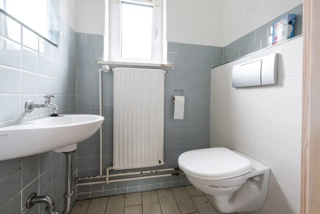 Immobilienangebot - Glücksburg - Alle - Glücksburg: Klinkerhaus mit Gestaltungspotenzial für handwerklich versierte Käufer